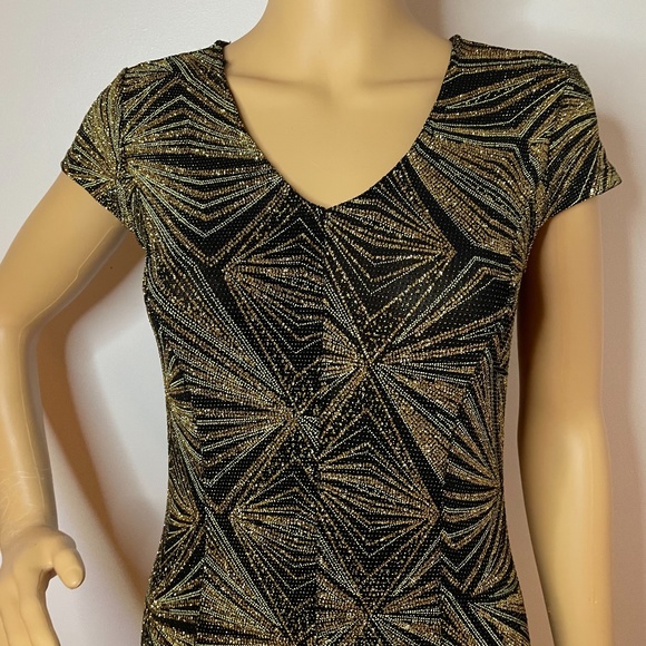 Black gold silver metallic short sleeve maxi dress - Picture 2 of 10